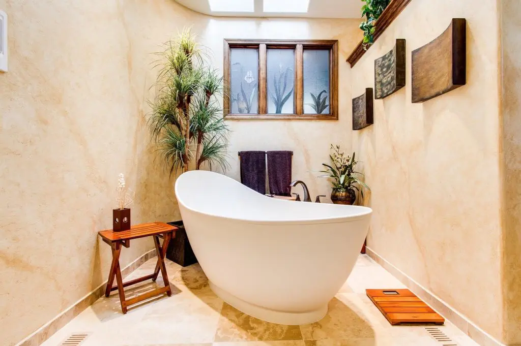 Décoration de salle de bain dans un style vintage