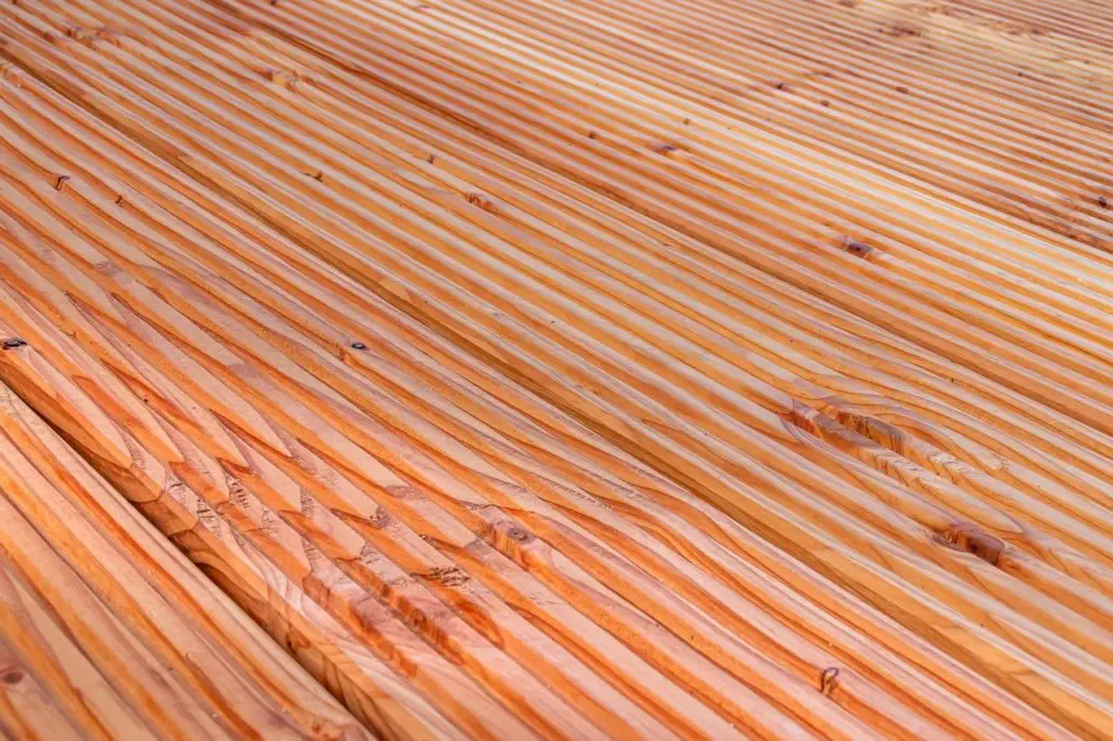 Choisir une teinture pour terrasse en bois