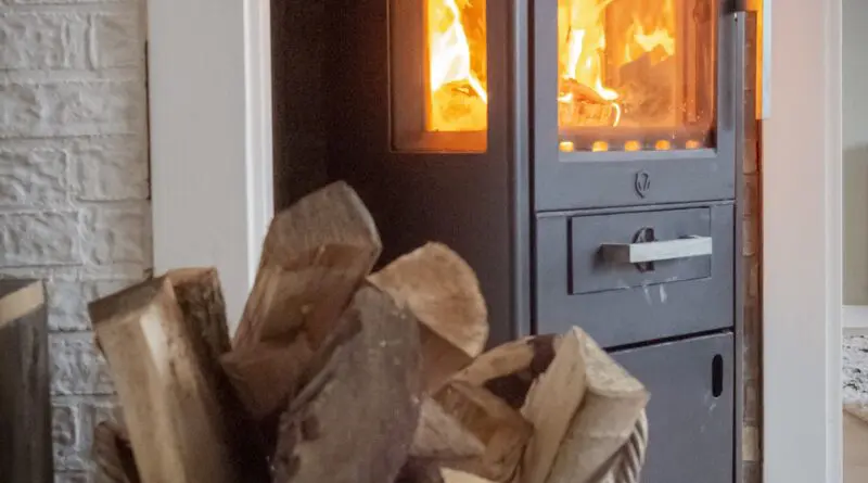 Installer un poêle à bois
