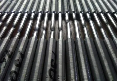 Fixation pour l'acier