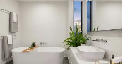 Une salle de bain verte